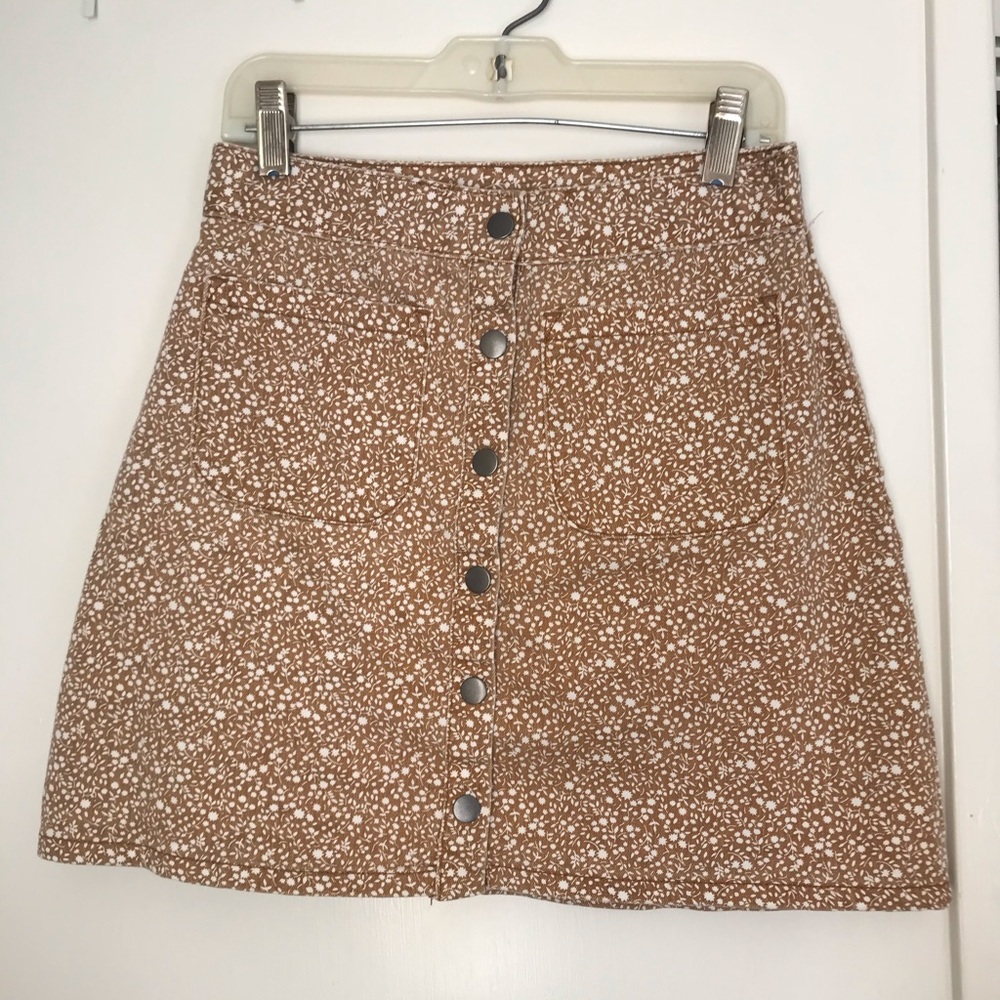 Kimchi Blue buttoned floral skirt